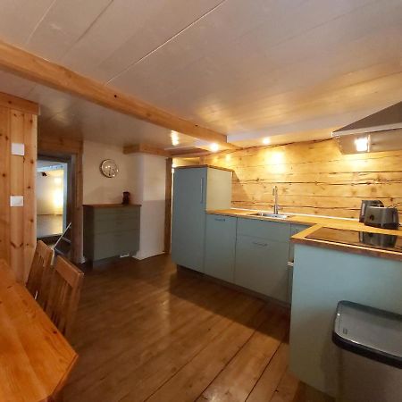 Tgesa Felici Apartman Sedrun Kültér fotó